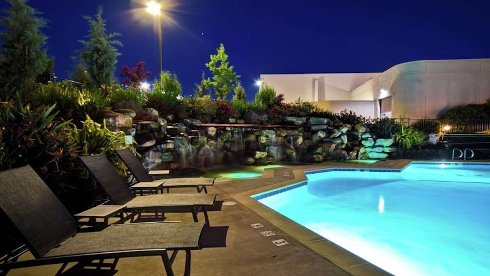 Photo of DoubleTree by Hilton Hotel Pleasanton at the Club