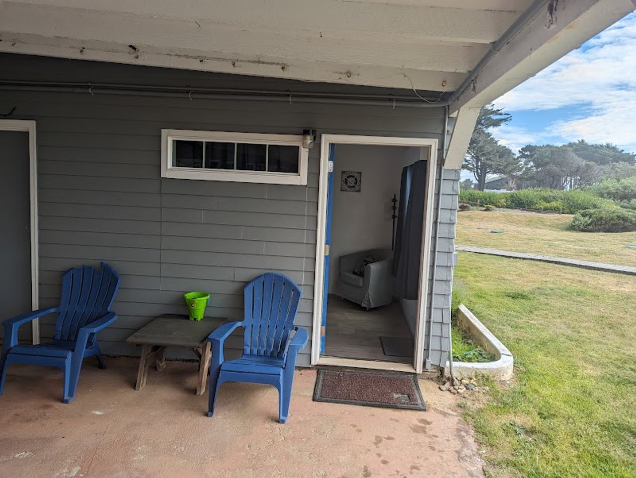 Photo of Deane’s Oceanfront Lodge