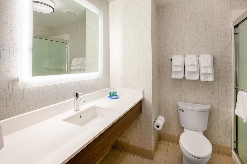 Photo of Holiday Inn Express Madera-Yosemite Park Area by IHG