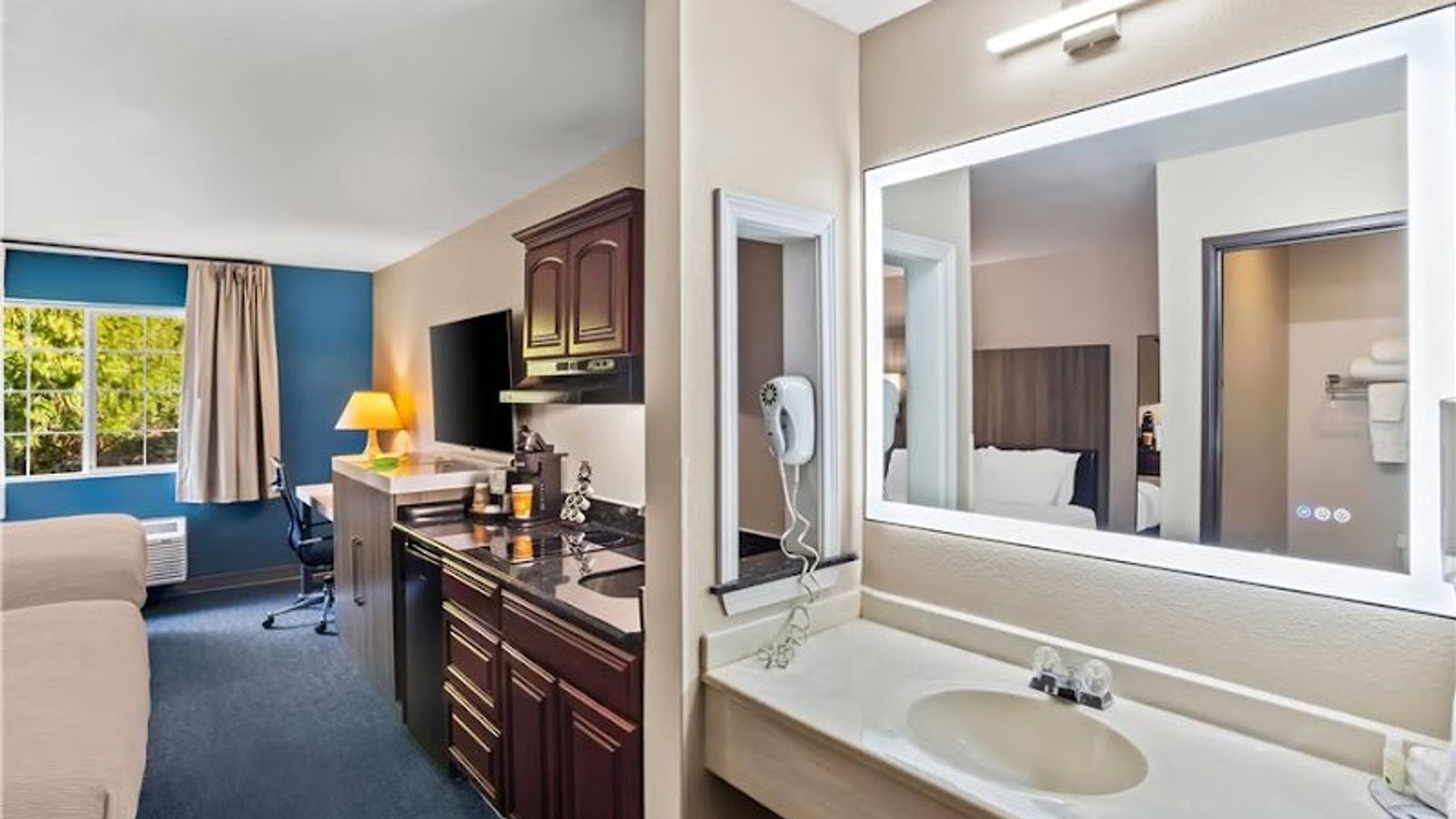 Photo of Quality Inn Port Orchard - Room