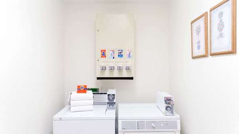 Photo of Super 8 by Wyndham Montpelier