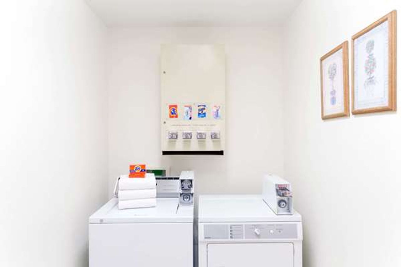 Photo of Super 8 by Wyndham Montpelier