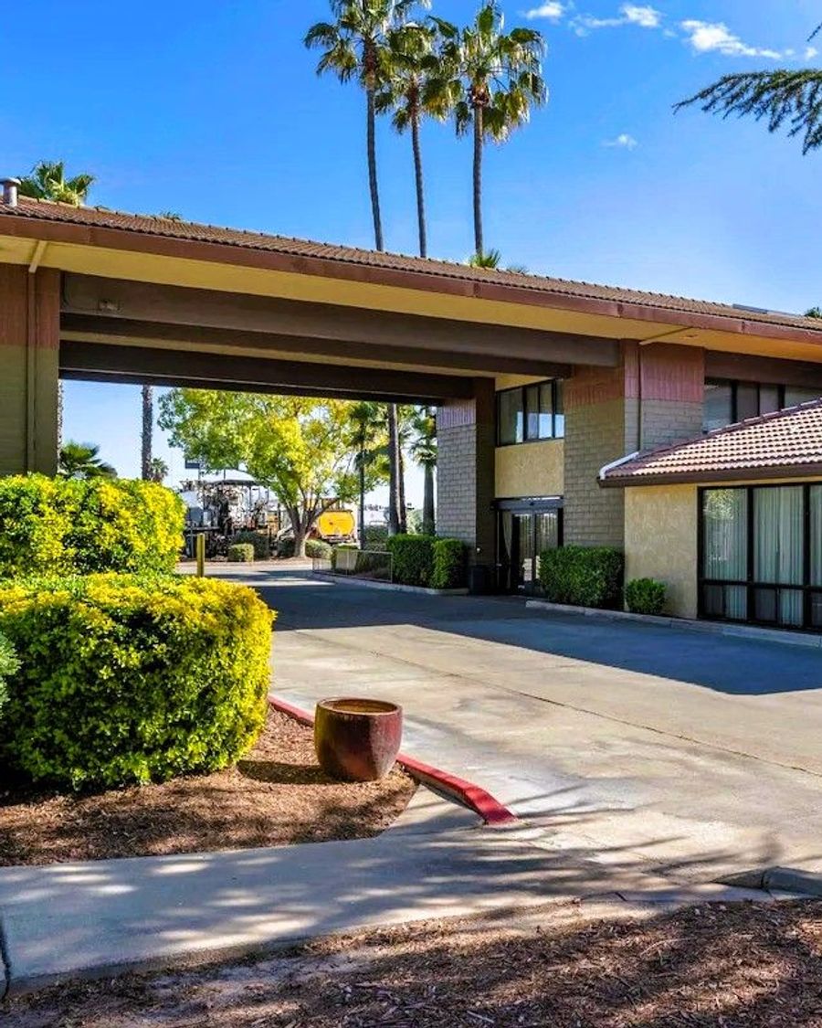 Best Western Orchard Inn