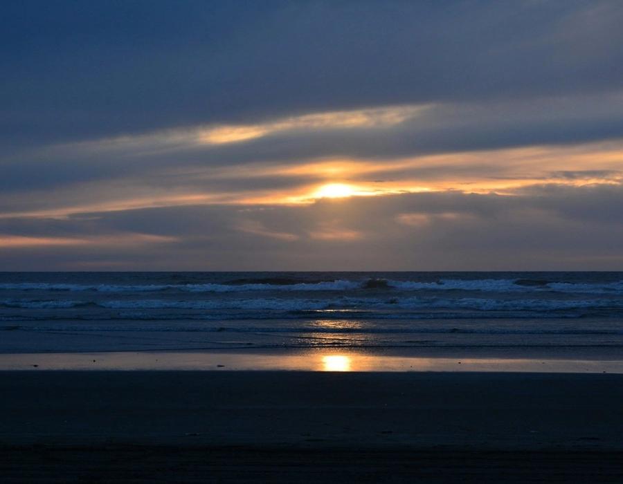 Sunset at Ocean Shores Beach, Ocean Shores, WA, USA