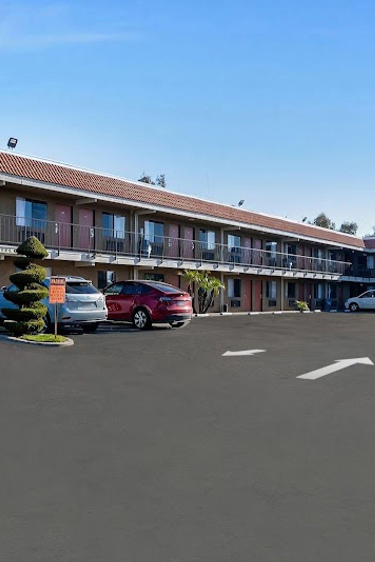 Photo of Knights Inn Madera