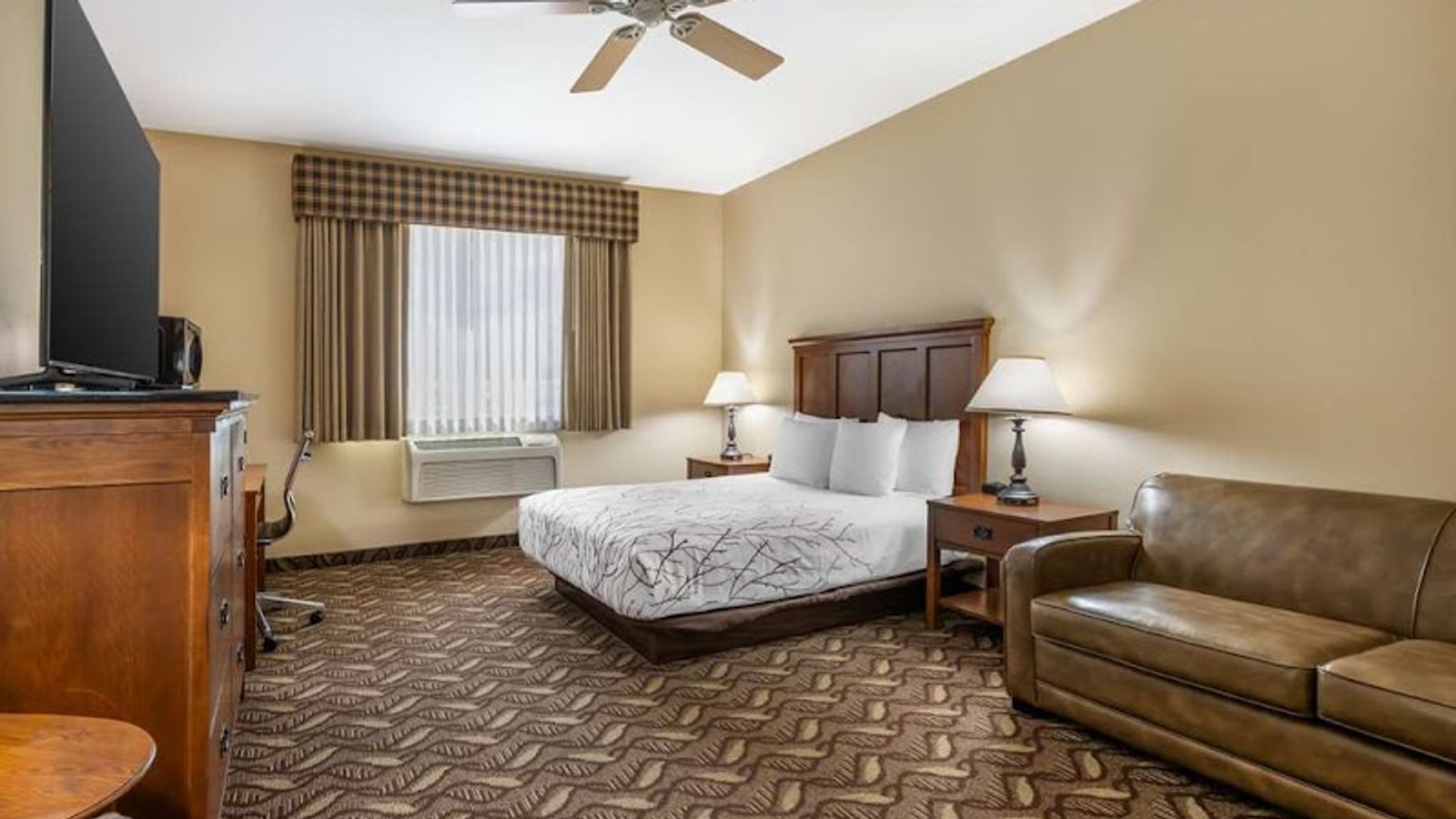 Photo of Best Western Lodge at River's Edge