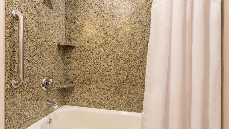 Photo of Holiday Inn Express & Suites Manteca City Center by IHG