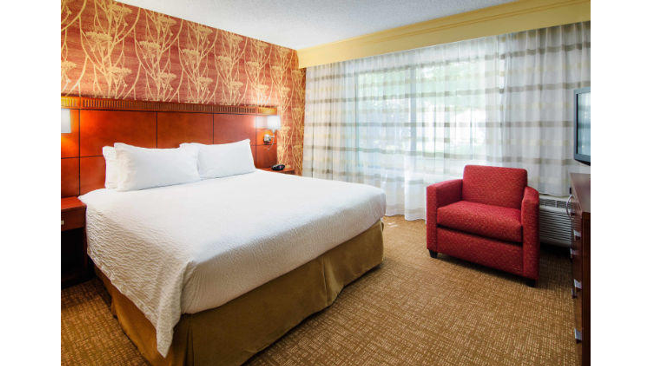 Photo of Courtyard Bakersfield