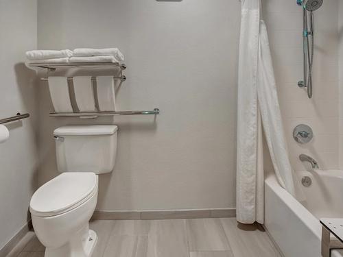 Photo of Holiday Inn Express Portland East - Troutdale, an IHG Hotel