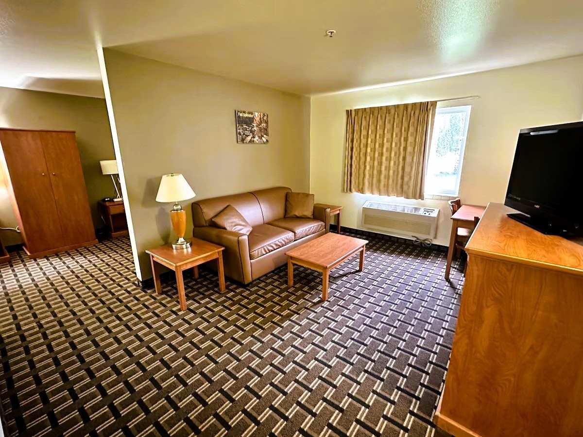 FairBridge Inn & Suites Kellogg - Junior Suite, 1 Sofa Bed