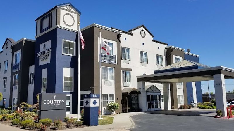 Country Inn & Suites by Radisson, San Carlos, CA