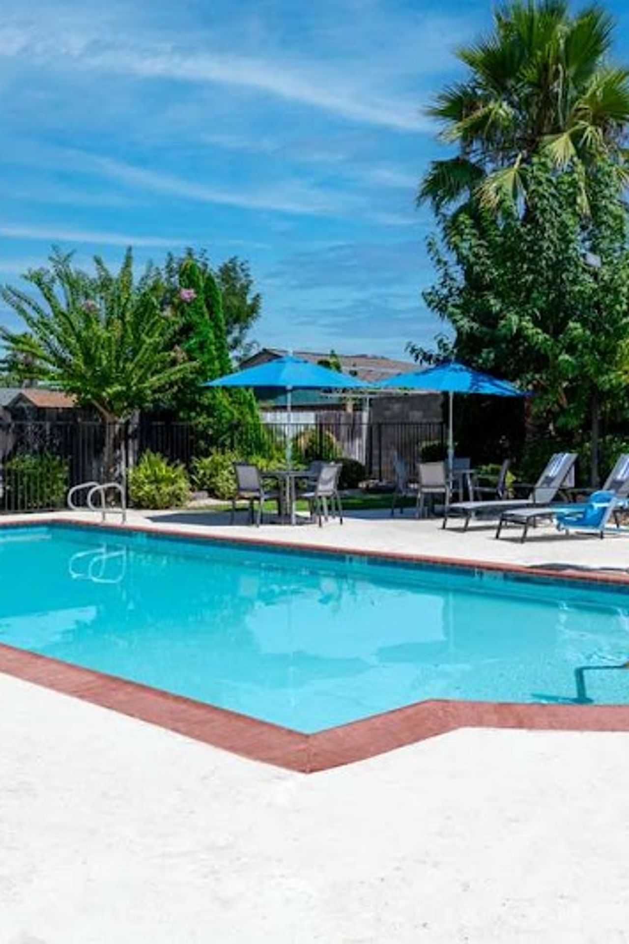 Photo of Hampton Inn & Suites Sacramento-Cal Expo