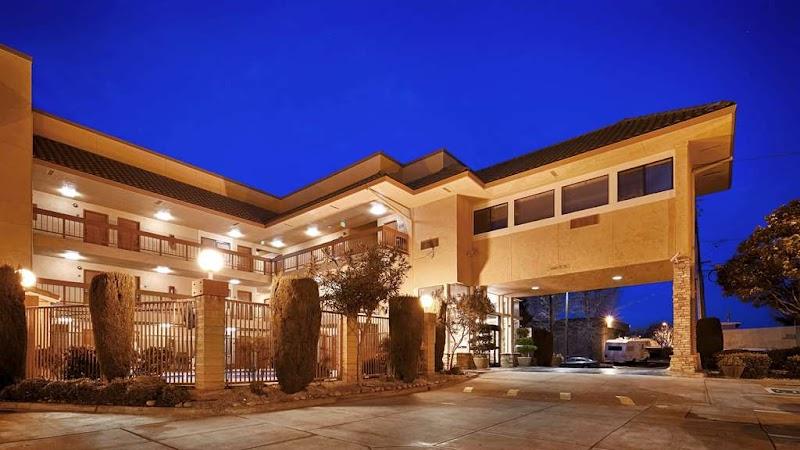 Photo of Best Western Plus Inn of Hayward