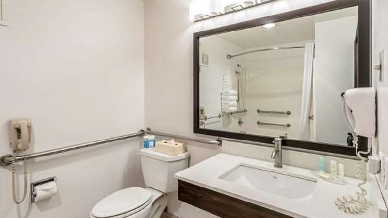 Photo of Comfort Inn Lacey - Olympia