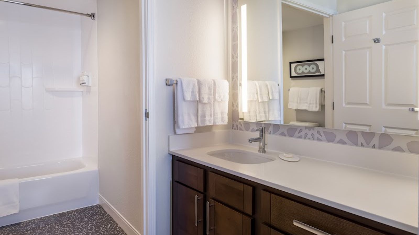 Photo of Sonesta ES Suites San Francisco Airport Oyster Point Waterfront