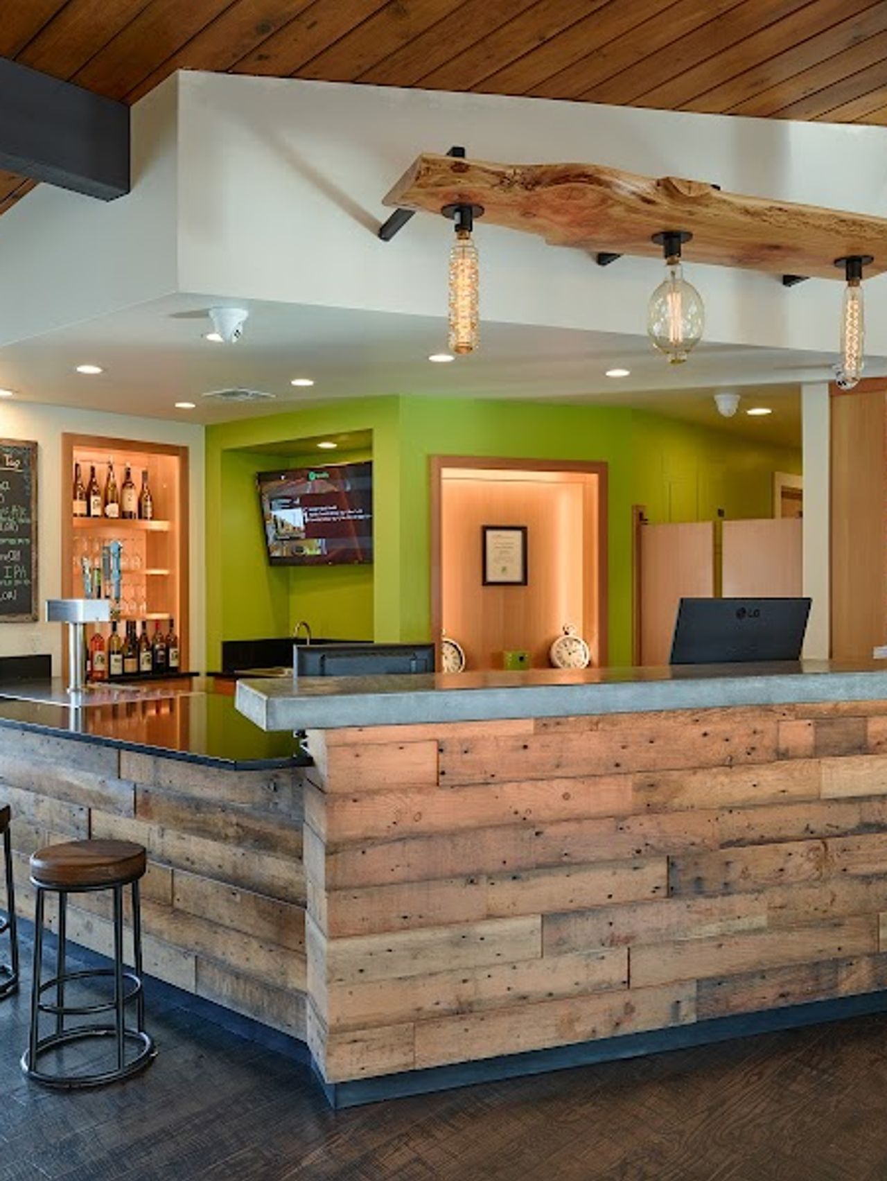 Photo of Timbers Inn
