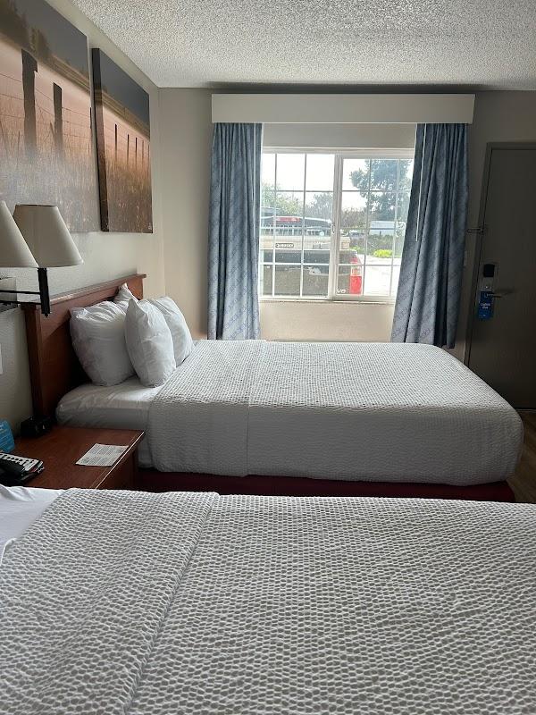 Photo of Days Inn by Wyndham Turlock