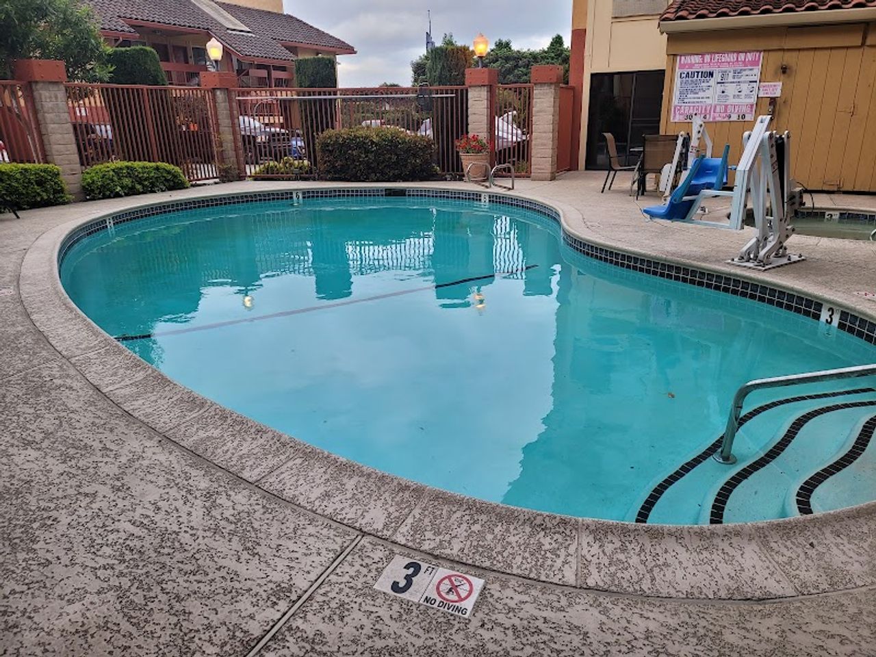 Photo of Best Western Plus Inn of Hayward