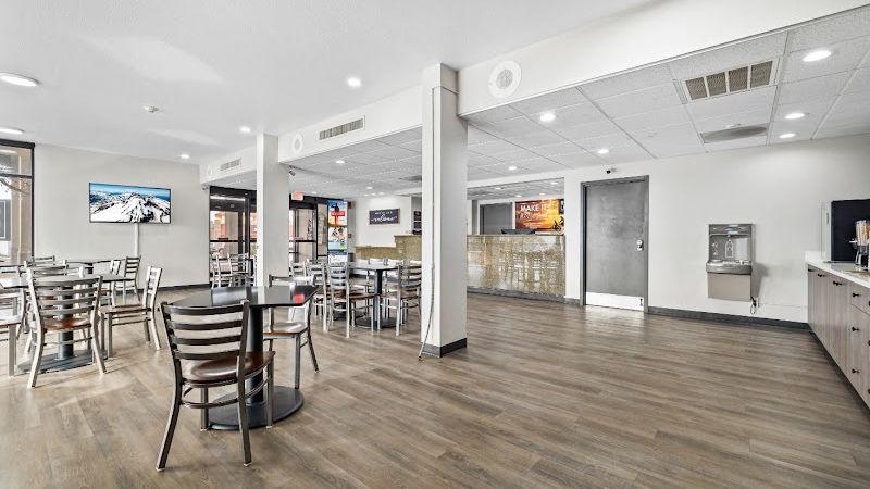 Photo of Red Lion Inn & Suites Deschutes River Bend