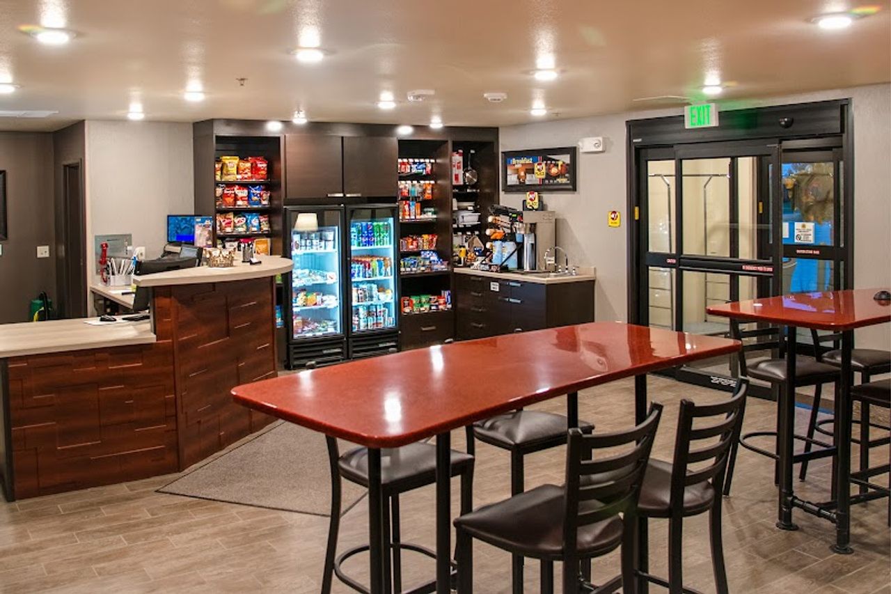 Photo of My Place Hotel-Medford, OR