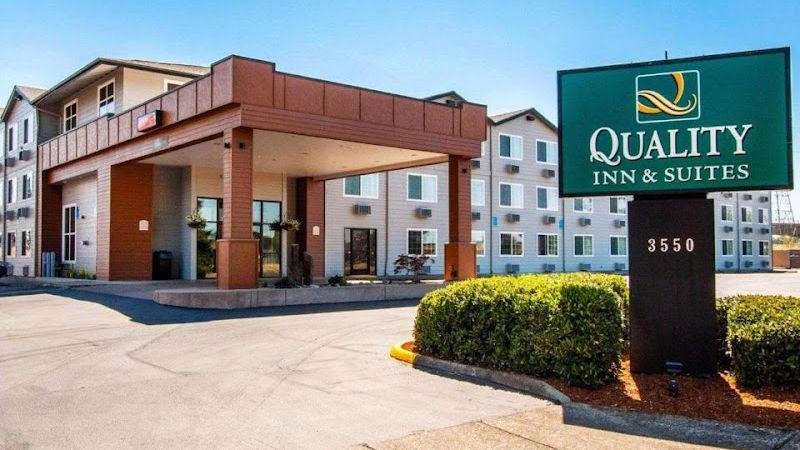 Photo of Quality Inn & Suites - Exterior, Property entrance