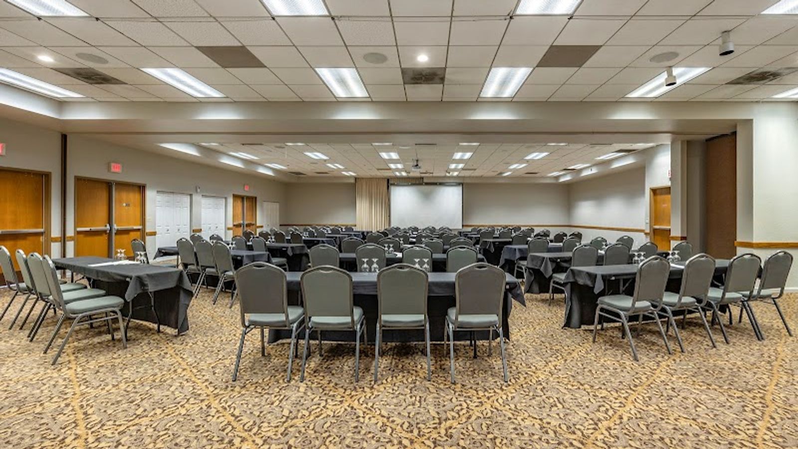Photo of Hells Canyon Grand Hotel - Meeting Facility