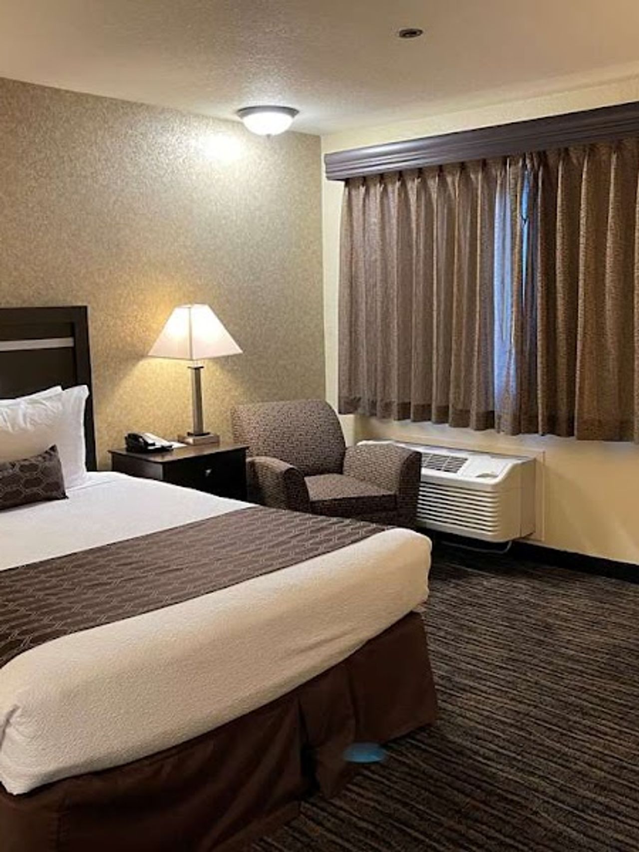 Photo of Best Western Plus Pleasanton Inn