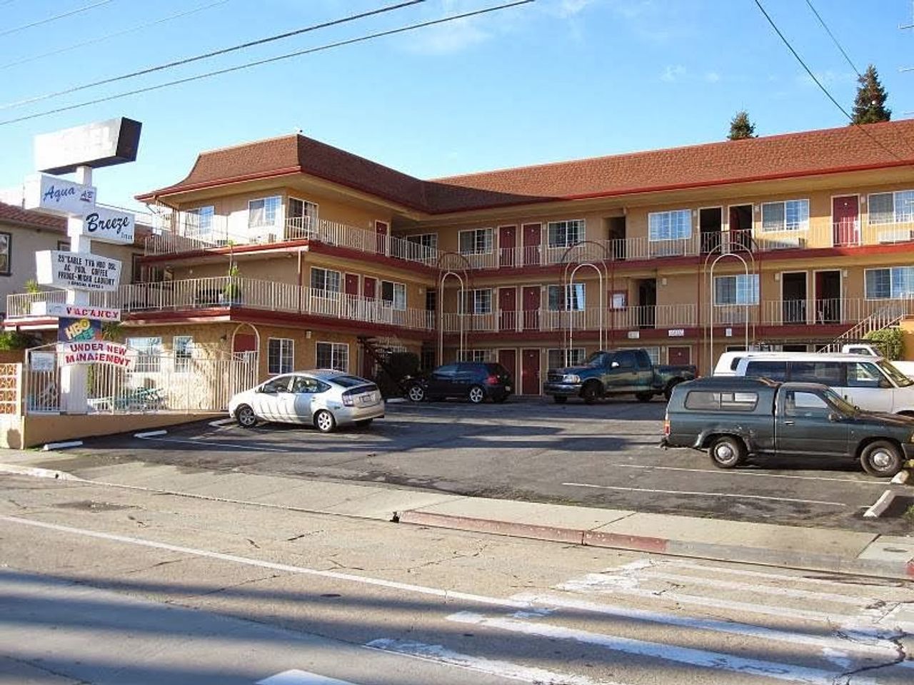 Photo of Aqua Breeze Inn