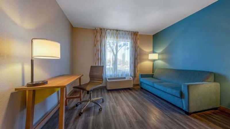 Photo of Days Inn by Wyndham Lathrop