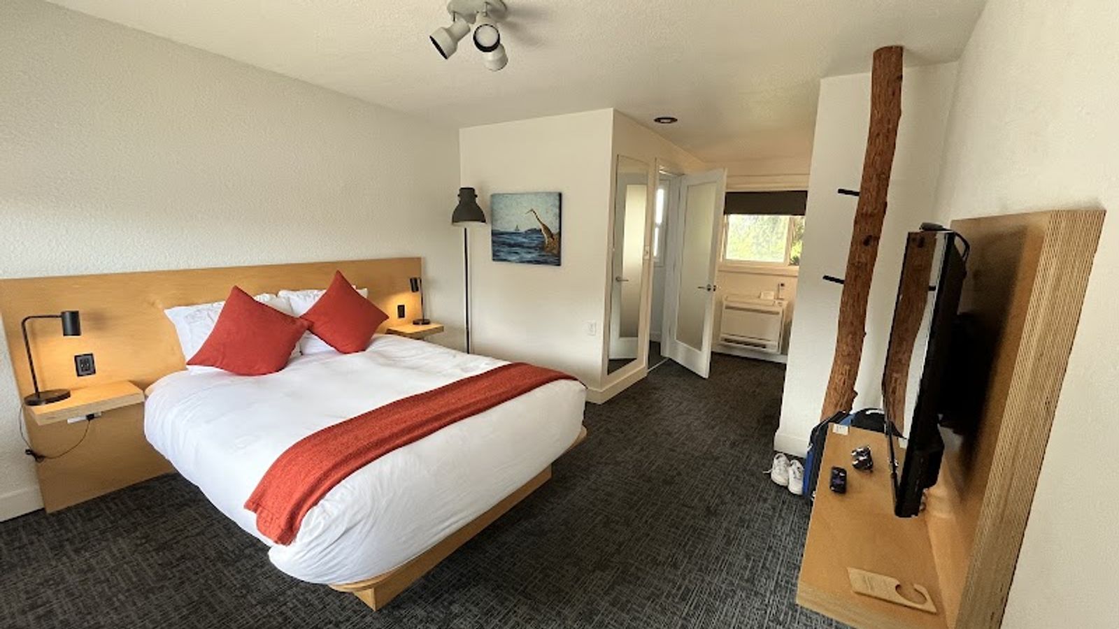 Photo of Heliotrope Hotel