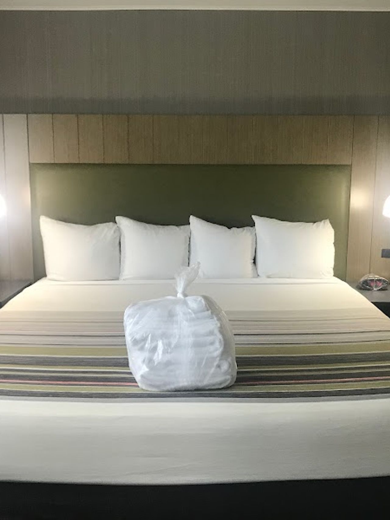 Photo of Country Inn & Suites by Radisson, Delta Park North Portland