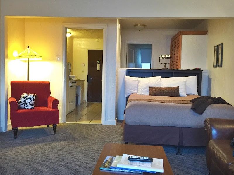 Photo of Capitola Venetian Hotel