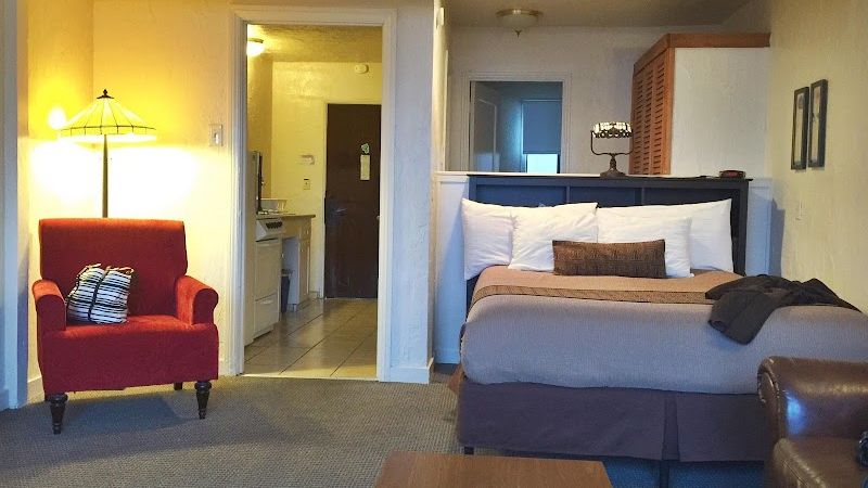 Photo of Capitola Venetian Hotel