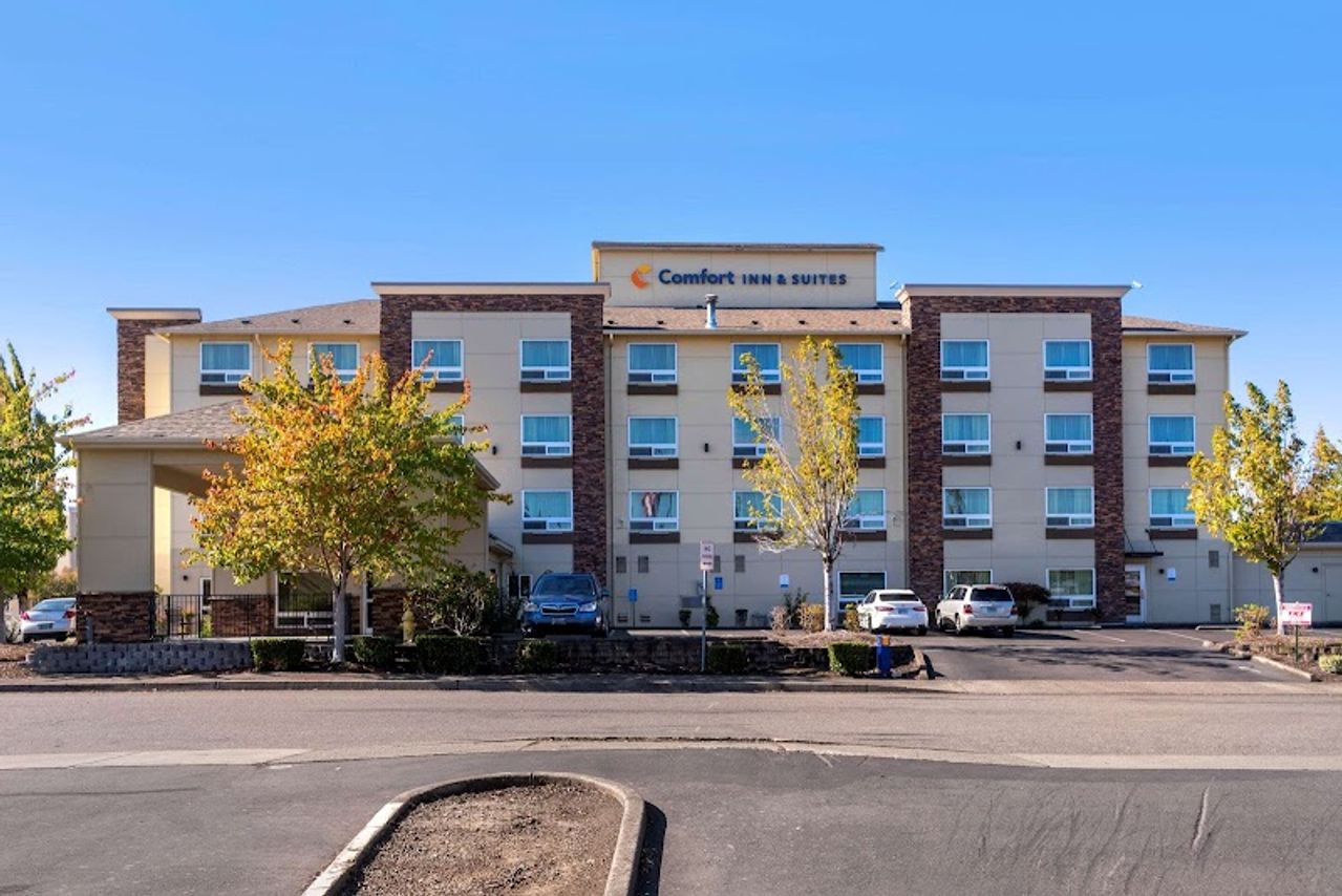 Photo of Comfort Inn & Suites