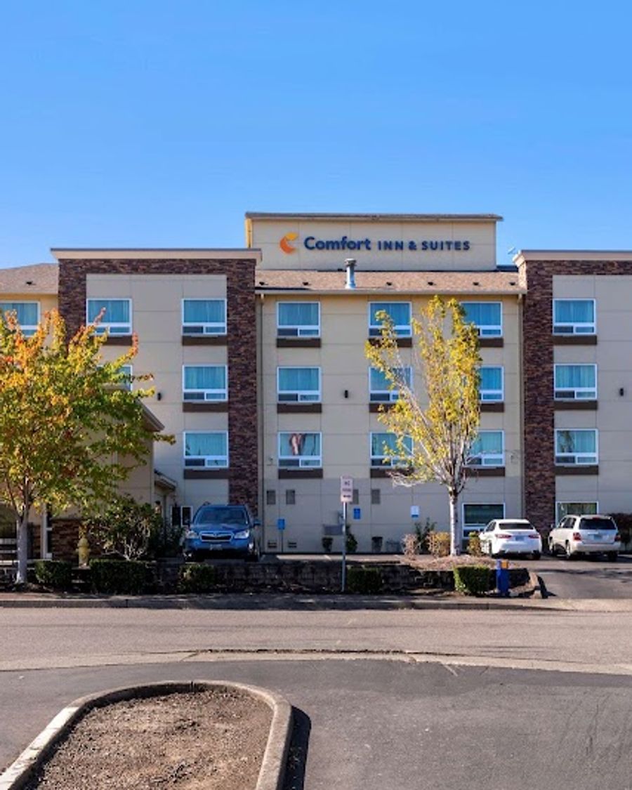 Comfort Inn & Suites