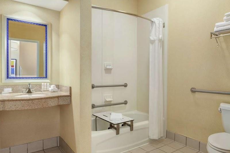 Photo of Homewood Suites by Hilton Oakland-Waterfront