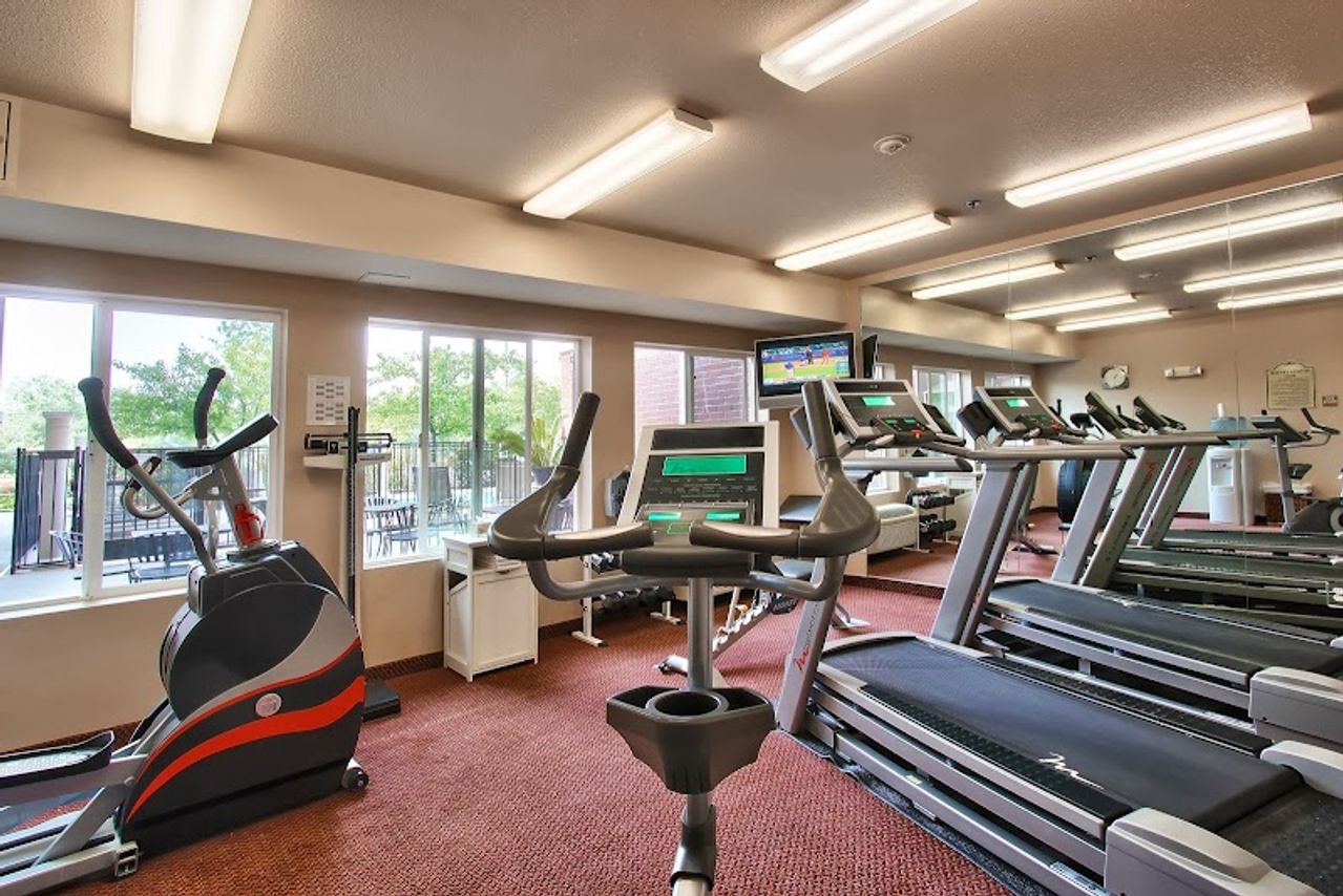 Photo of Holiday Inn Express & Suites Roseville - Galleria Area, an IHG Hotel