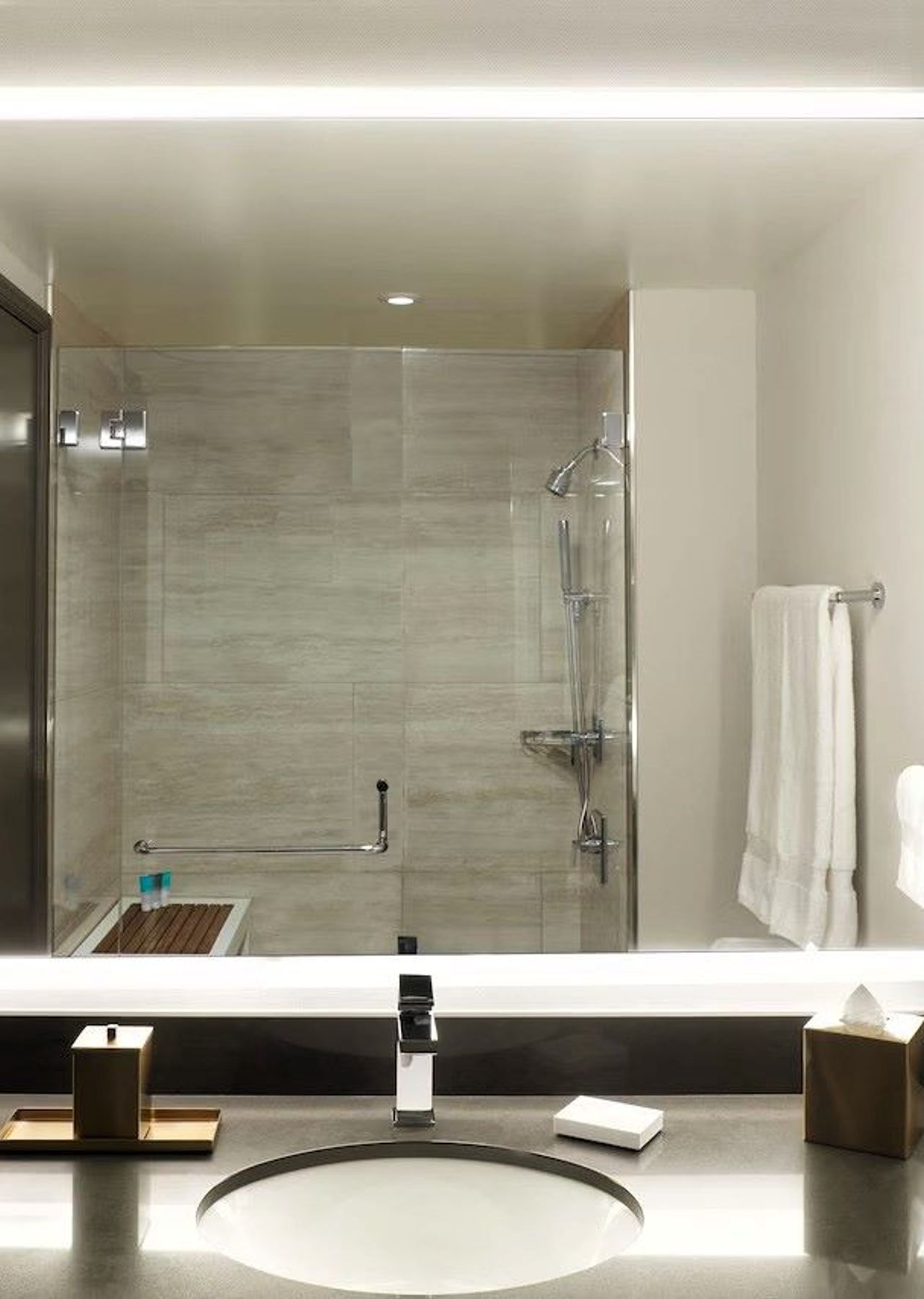 Hyatt Regency Bellevue on Seattle's Eastside - Bathroom