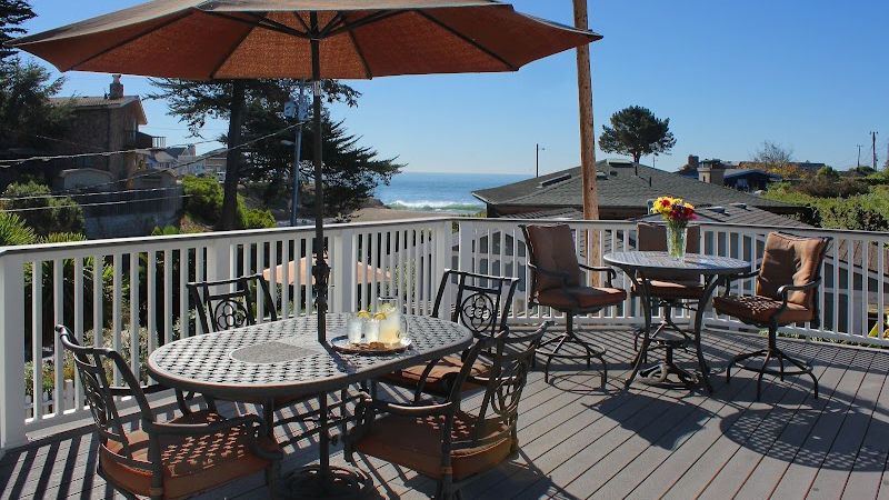 Photo of Ocean Echo Inn & Beach Cottages