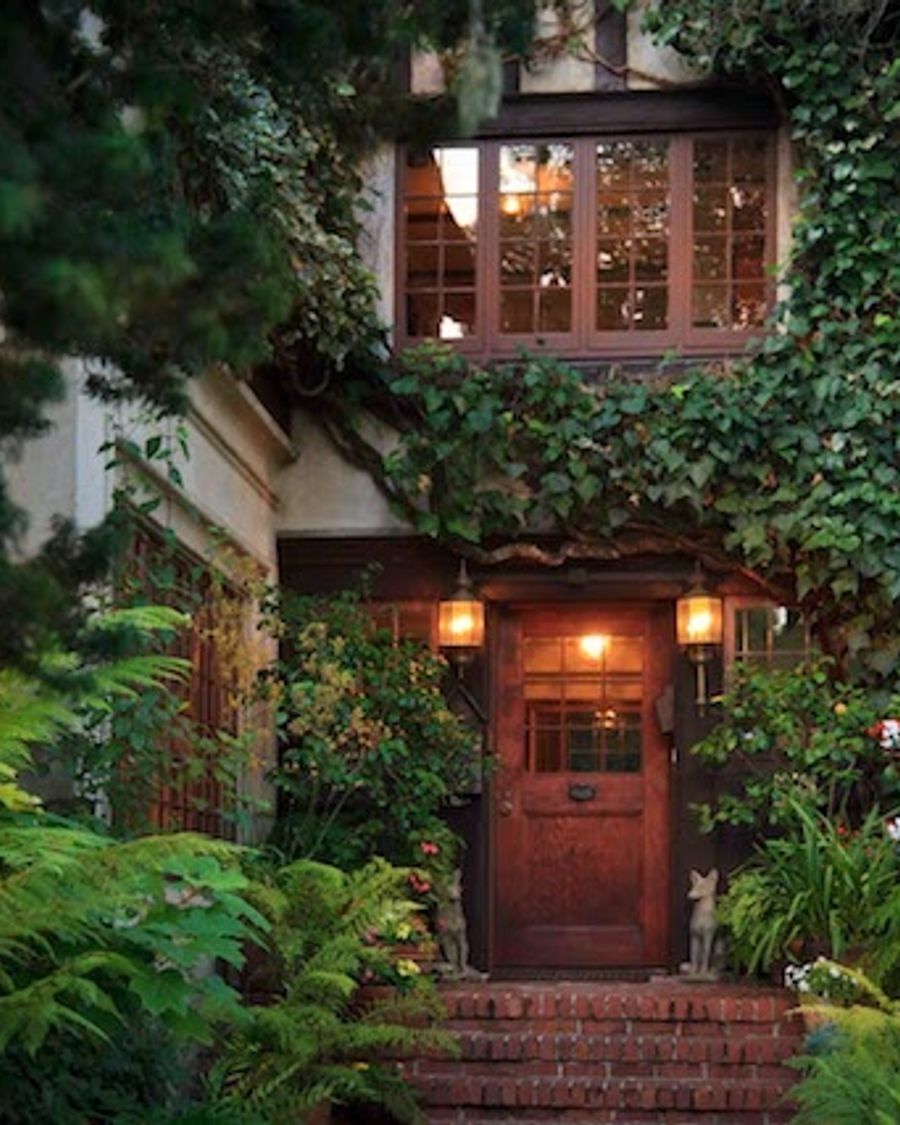 Old Monterey Inn