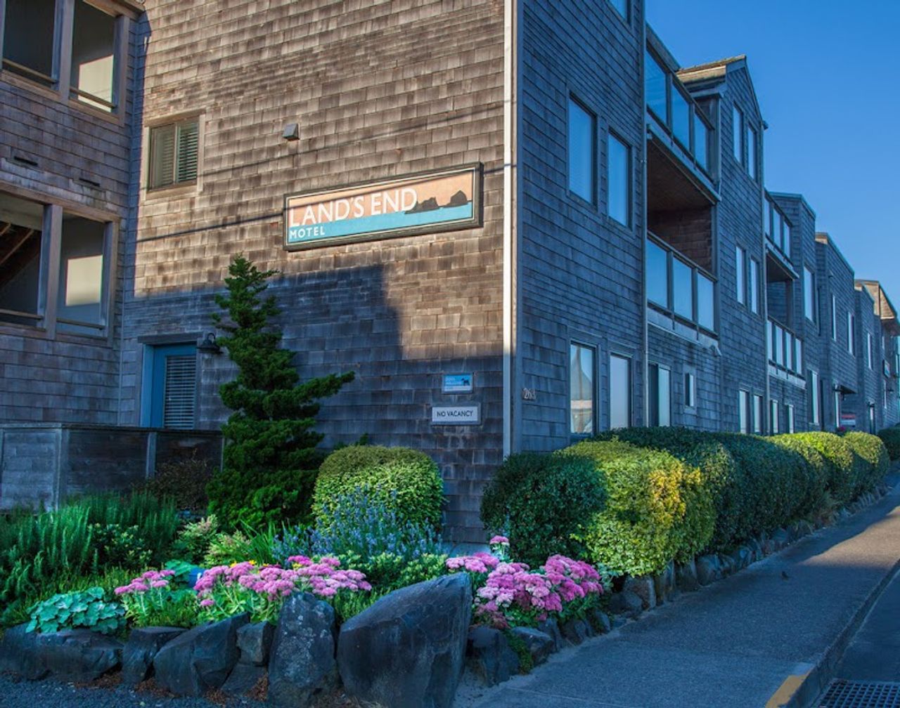Photo of Land's End at Cannon Beach