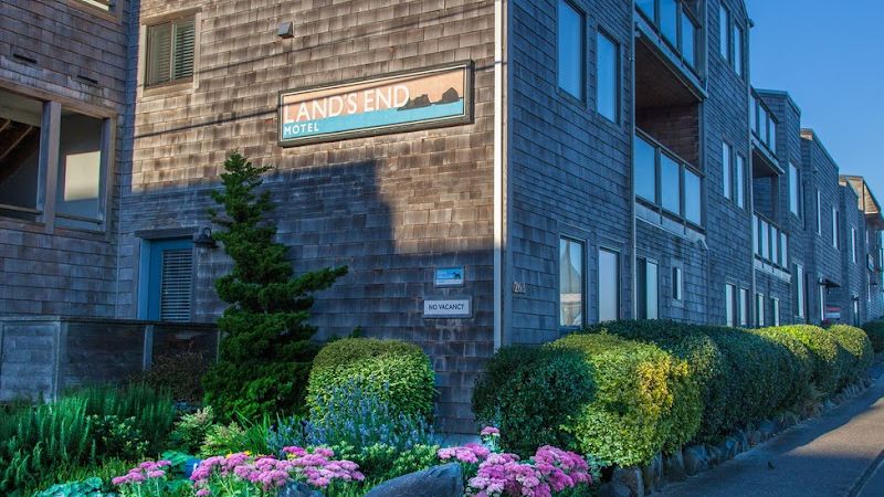 Photo of Land's End at Cannon Beach