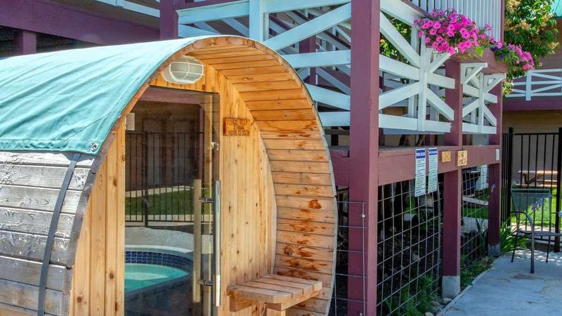 AbbyCreek Inn - Sauna, spa tub