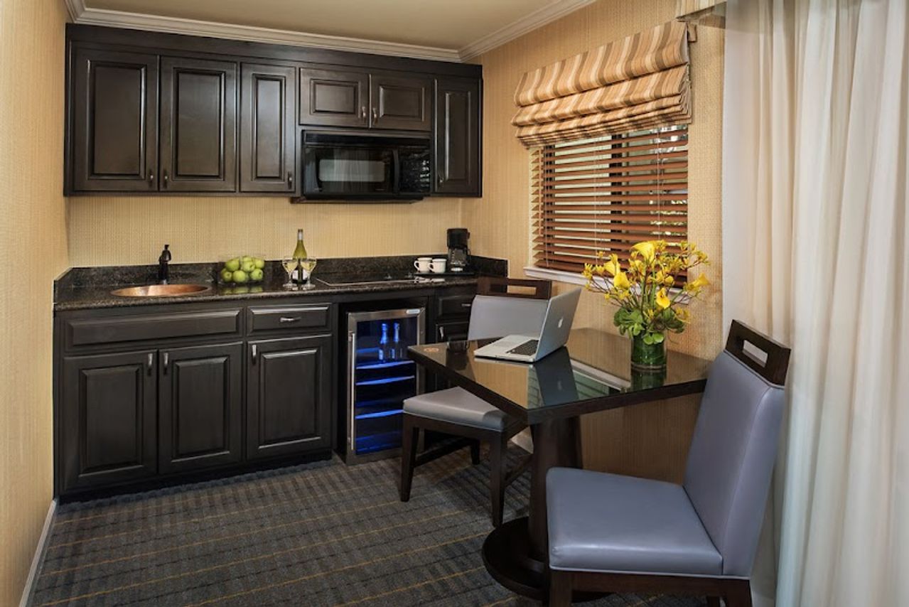 Photo of Creekside Inn