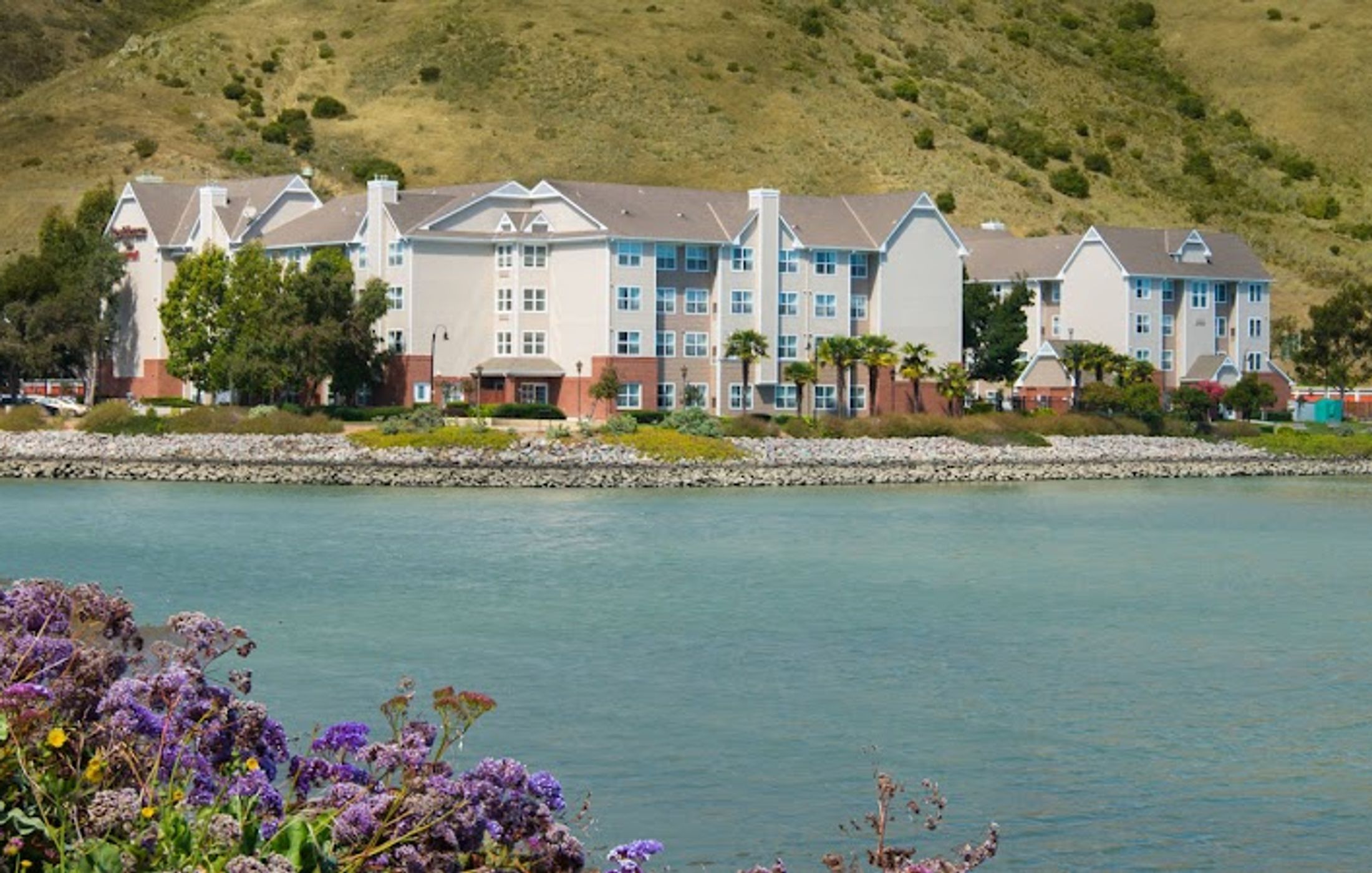 Sonesta ES Suites San Francisco Airport Oyster Point Waterfront