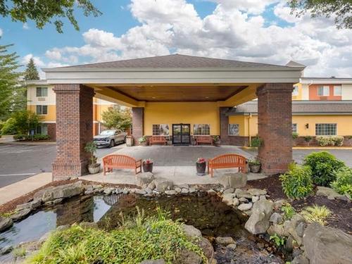 Best Western Plus Northwind Inn & Suites