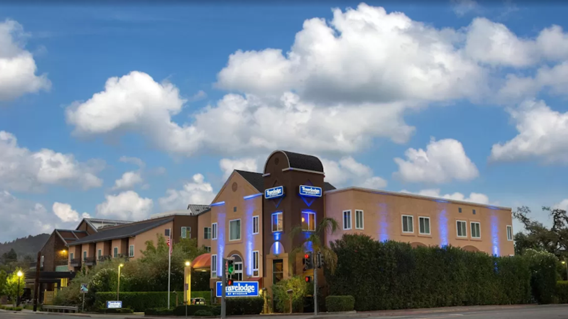 Hotel Vinea, a Travelodge by Wyndham