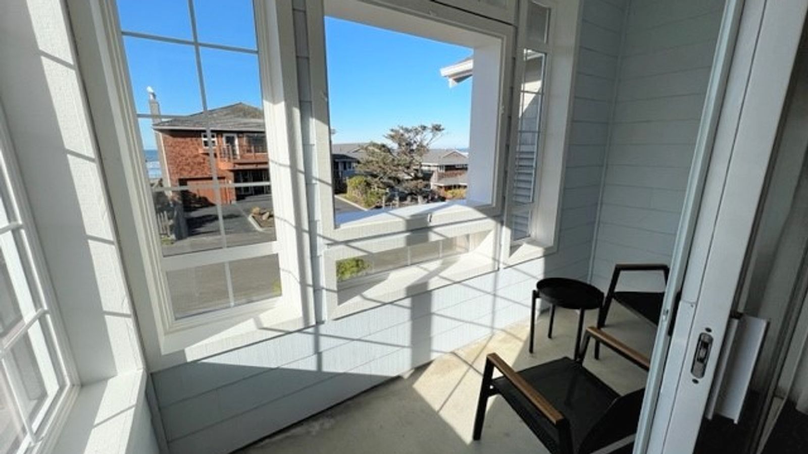 Photo of Pacific Suites by Hallmark