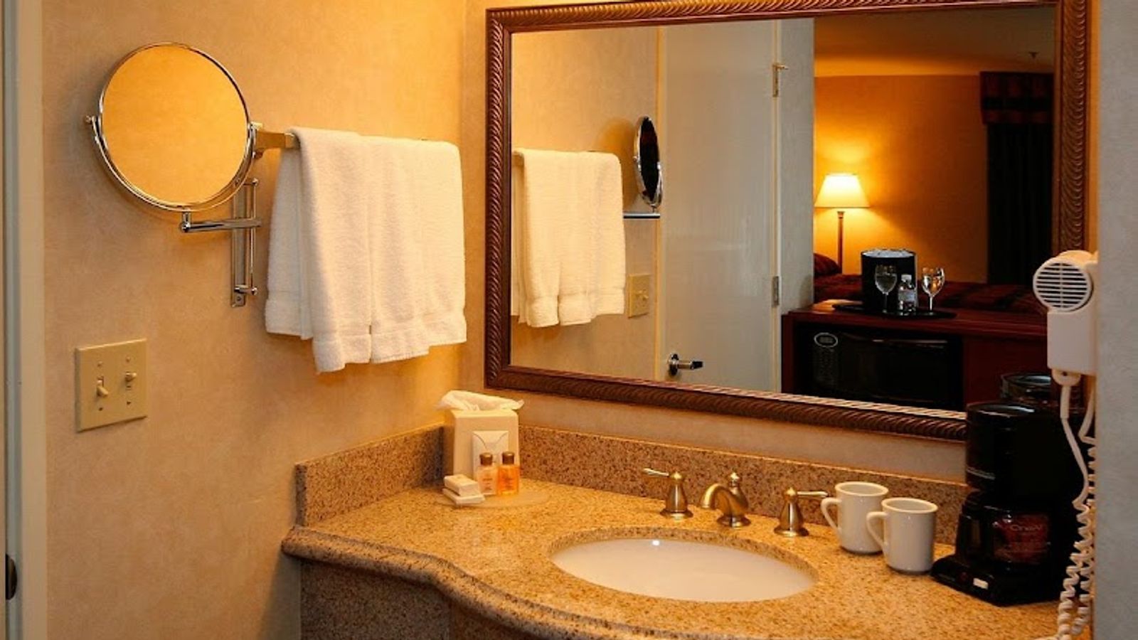 Photo of Executive Inn & Suites