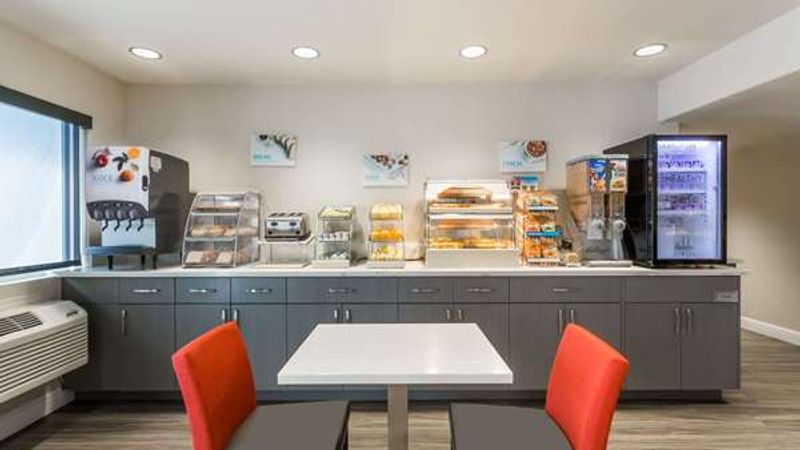 Photo of Days Inn by Wyndham Yosemite Area